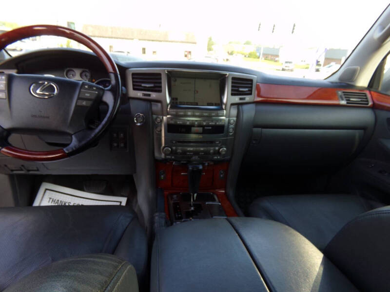 2008 Lexus LX 570