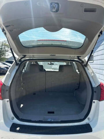 2014 Nissan Rogue Select S