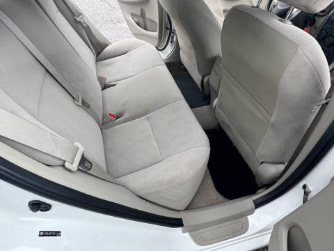 2010 Toyota Corolla LE