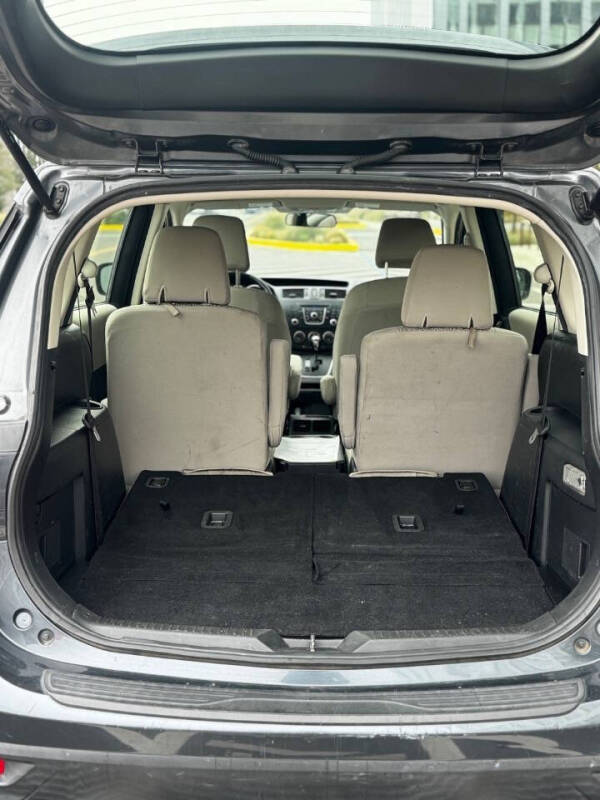 2012 Mazda MAZDA5 Touring