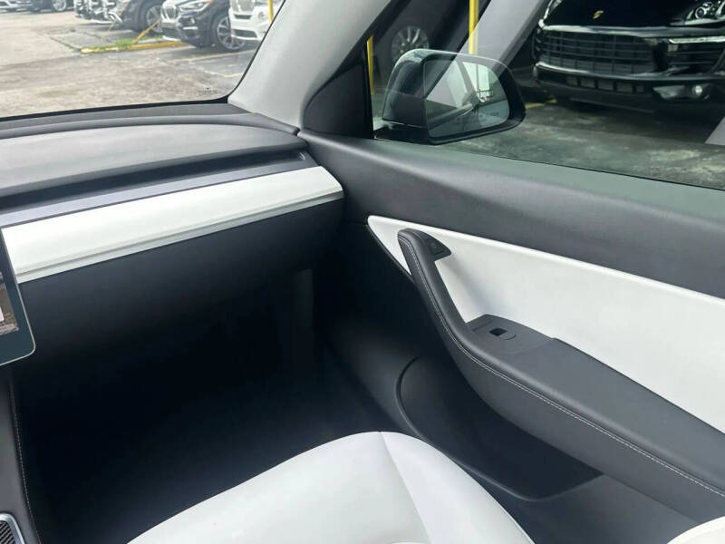 2022 Tesla Model Y Performance