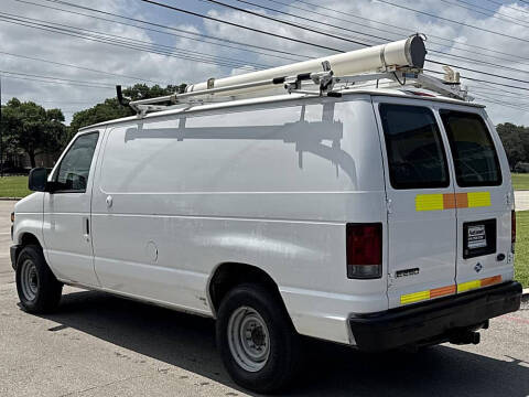 2010 Ford E-Series E-250