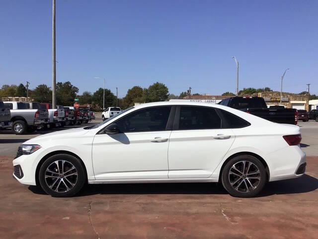 Used 2023 Volkswagen Jetta Sport with VIN 3VWBM7BU9PM022606 for sale in Vinita, OK