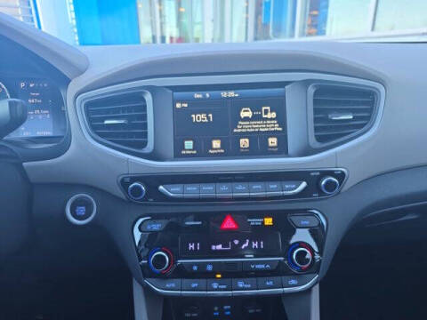 2019 Hyundai Ioniq Hybrid Blue