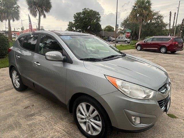 2013 Hyundai TUCSON for sale at GOOD GUYS MOTORS in Green Cove Springs, FL