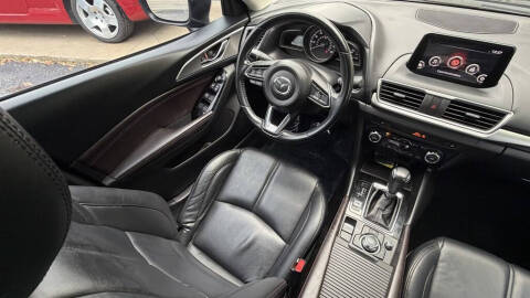 2018 Mazda MAZDA3 Touring