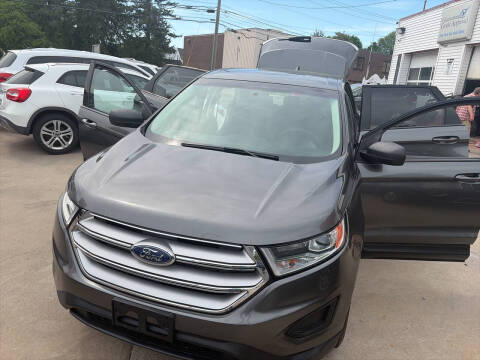 2015 Ford Edge SE