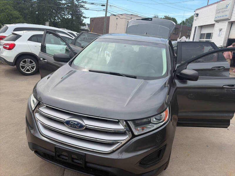 2015 Ford Edge SE
