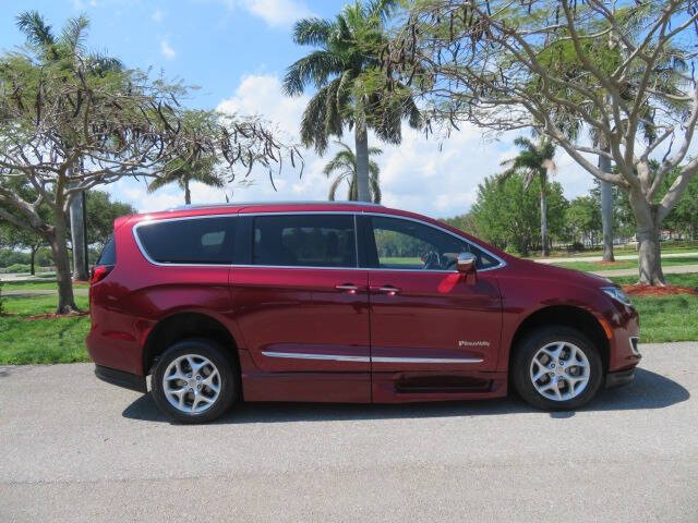2020 Chrysler Pacifica Limited