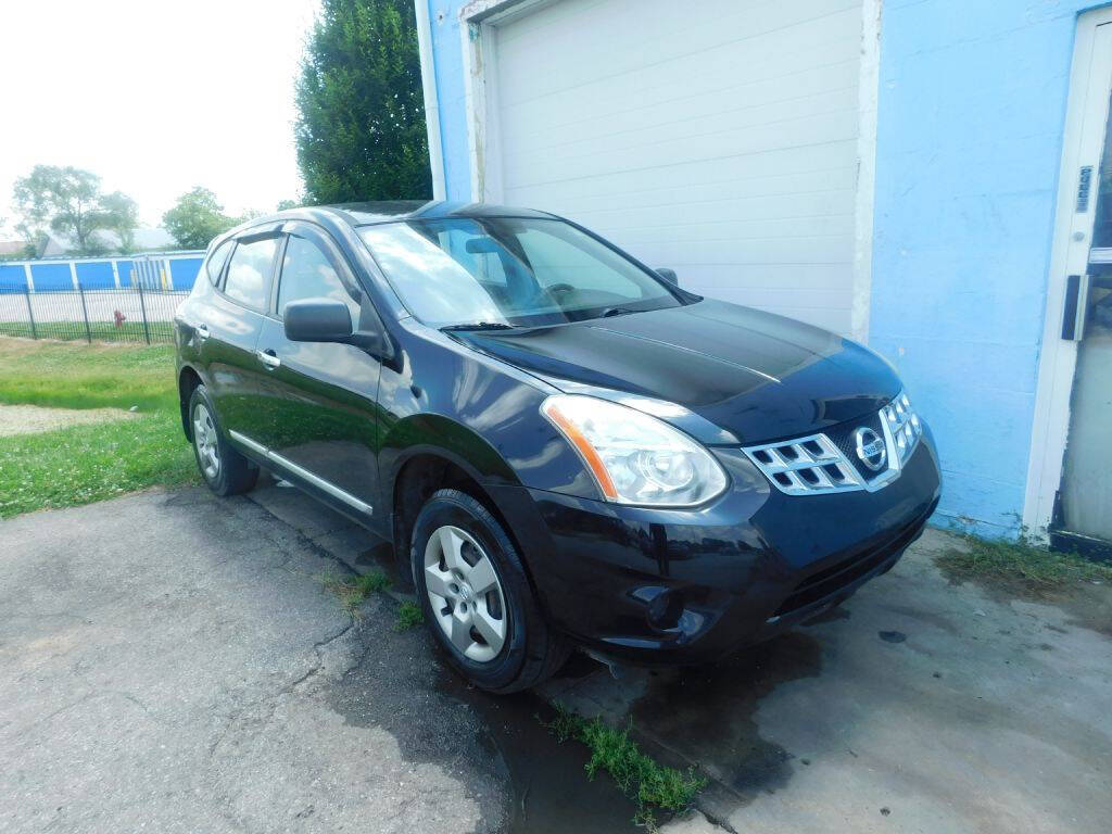 Black 2013 Nissan Rogue S AWD S 4dr Crossover 1