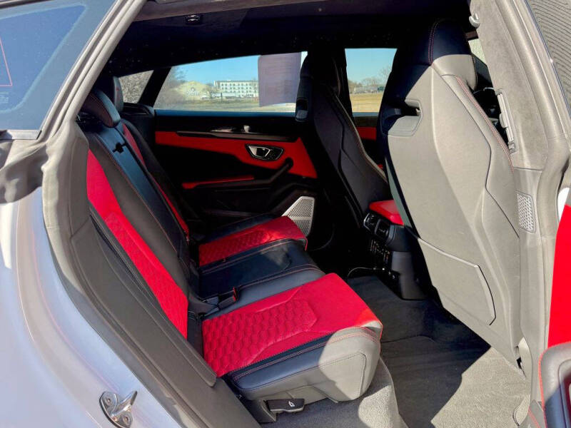 2021 Lamborghini Urus