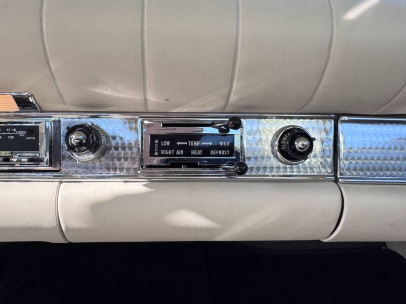 1957 Ford Thunderbird