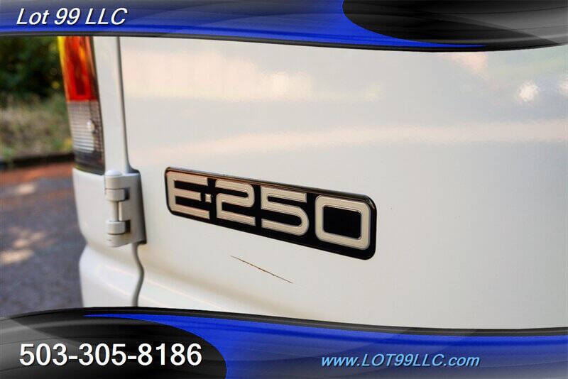 2009 Ford E-Series E-250