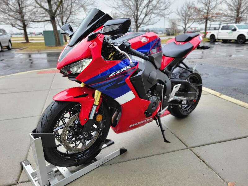 2023 Honda CBR1000RR