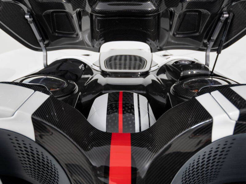 2021 McLaren Elva