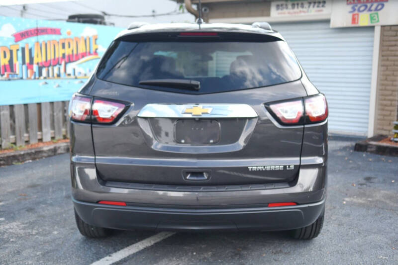 2014 Chevrolet Traverse LS