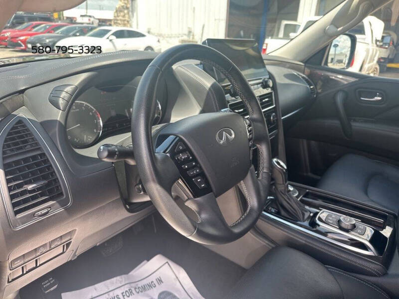 2024 Infiniti QX80 Luxe