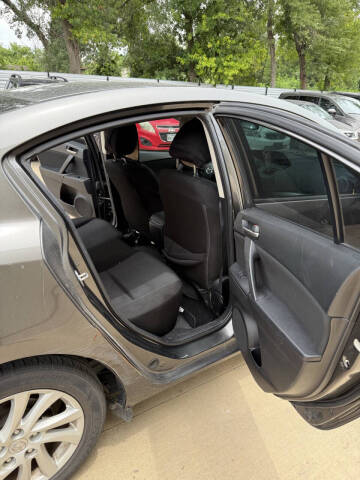 2012 Mazda MAZDA3 i Touring