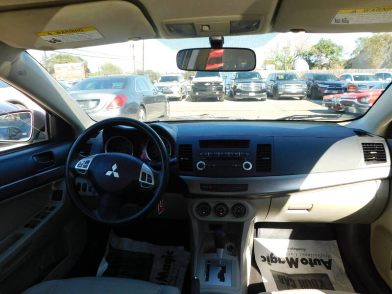 2013 Mitsubishi Lancer ES