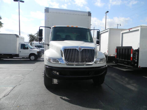 2017 International DuraStar 4300