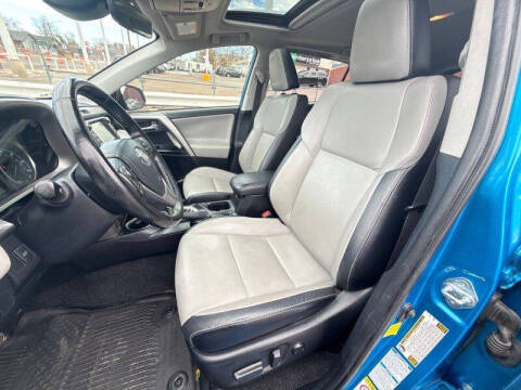 2017 Toyota RAV4 Hybrid Limited