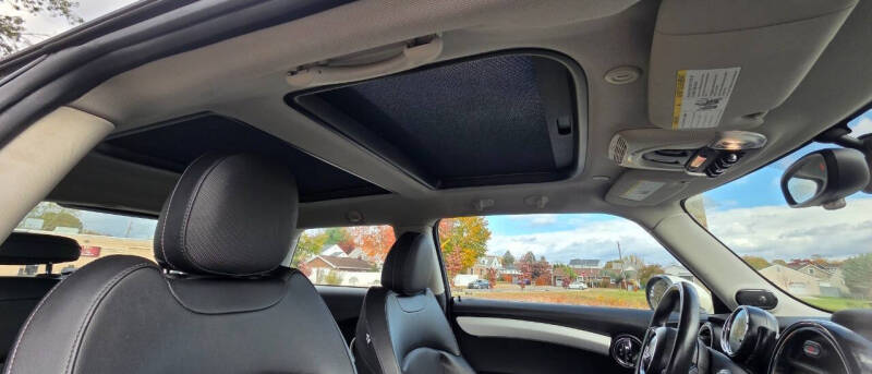 2015 MINI Hardtop 2 Door Cooper