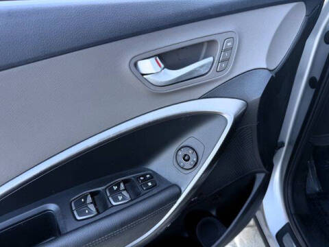 2017 Hyundai Santa Fe