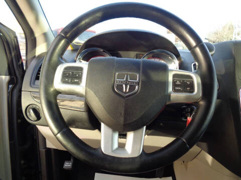 2016 Dodge Grand Caravan SXT Plus