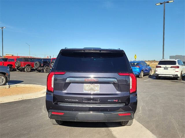2023 GMC Yukon XL AT4