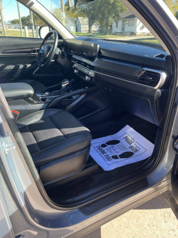 2025 Kia Telluride S