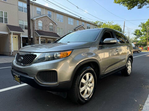 2013 Kia Sorento for sale at General Auto Group in Irvington NJ