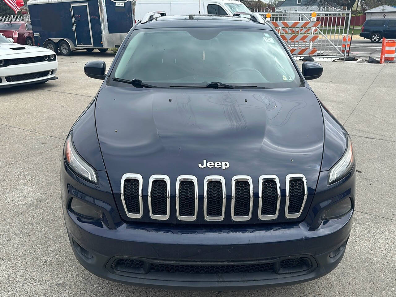 2016 Jeep Cherokee for sale at VIP Motor Sales in Hazel Park, MI