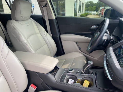 2019 Cadillac XT4 Premium Luxury