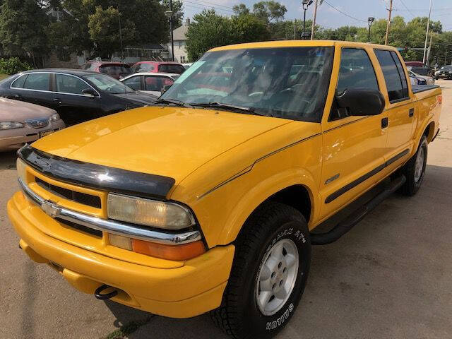 2003 Chevrolet S-10 for sale at Extreme Auto Plaza in Des Moines, IA