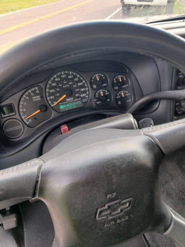 2002 Chevrolet Silverado 1500 LS