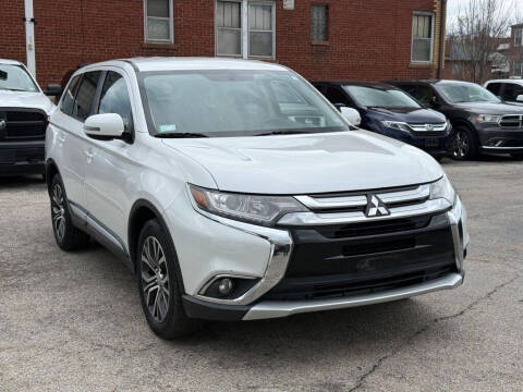 2016 Mitsubishi Outlander SE