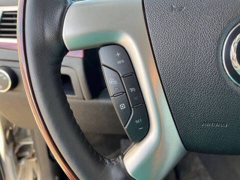 2010 Cadillac Escalade Luxury