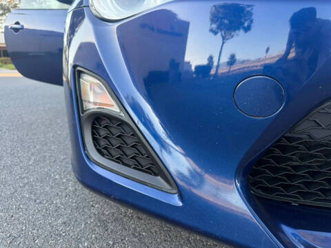 2013 Scion FR-S