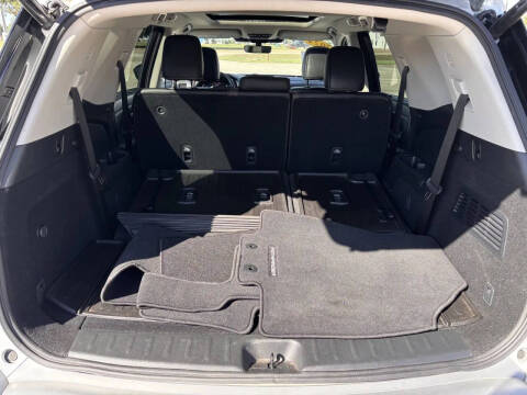 2024 Nissan Pathfinder Platinum