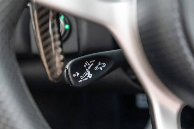 2013 McLaren MP4-12C Spider