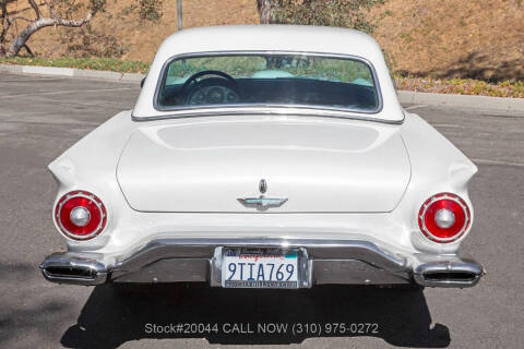1957 Ford Thunderbird