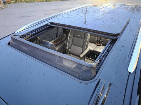 2023 Cadillac Escalade Premium Luxury