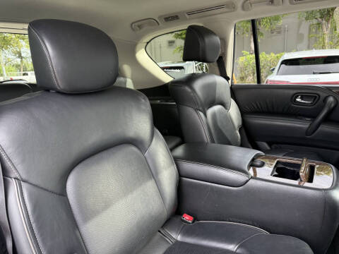 2017 Infiniti QX80 Signature Edition