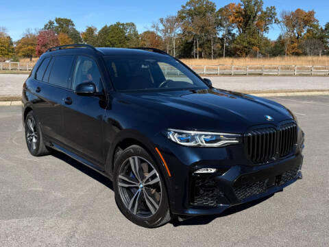 2022 BMW X7 M50i