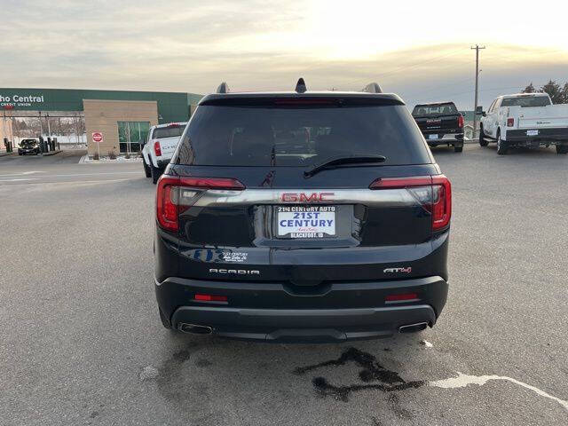 2021 GMC Acadia AT4