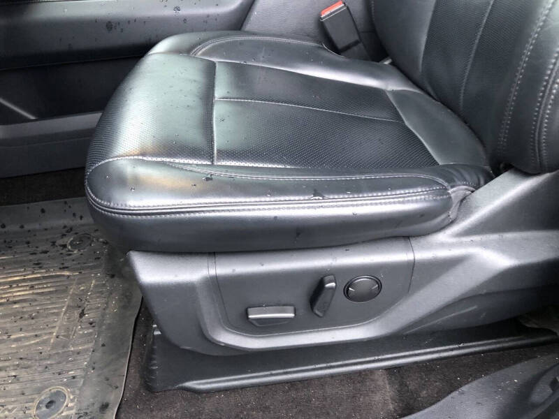 2023 Ford Expedition XLT