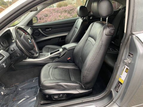2012 BMW 3 Series 328i
