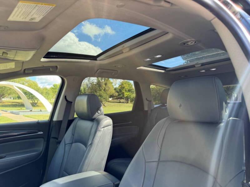 2020 Buick Enclave Essence