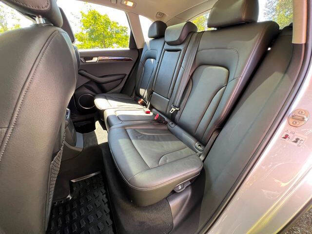 2012 Audi Q5 2.0T quattro Premium Plus