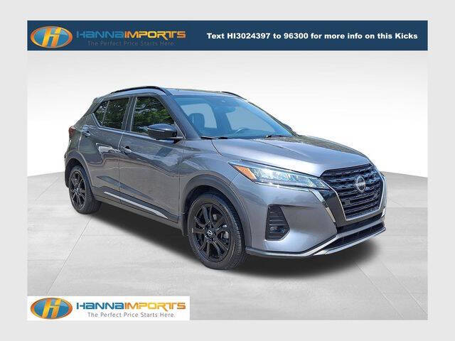 2023 Nissan Kicks SR